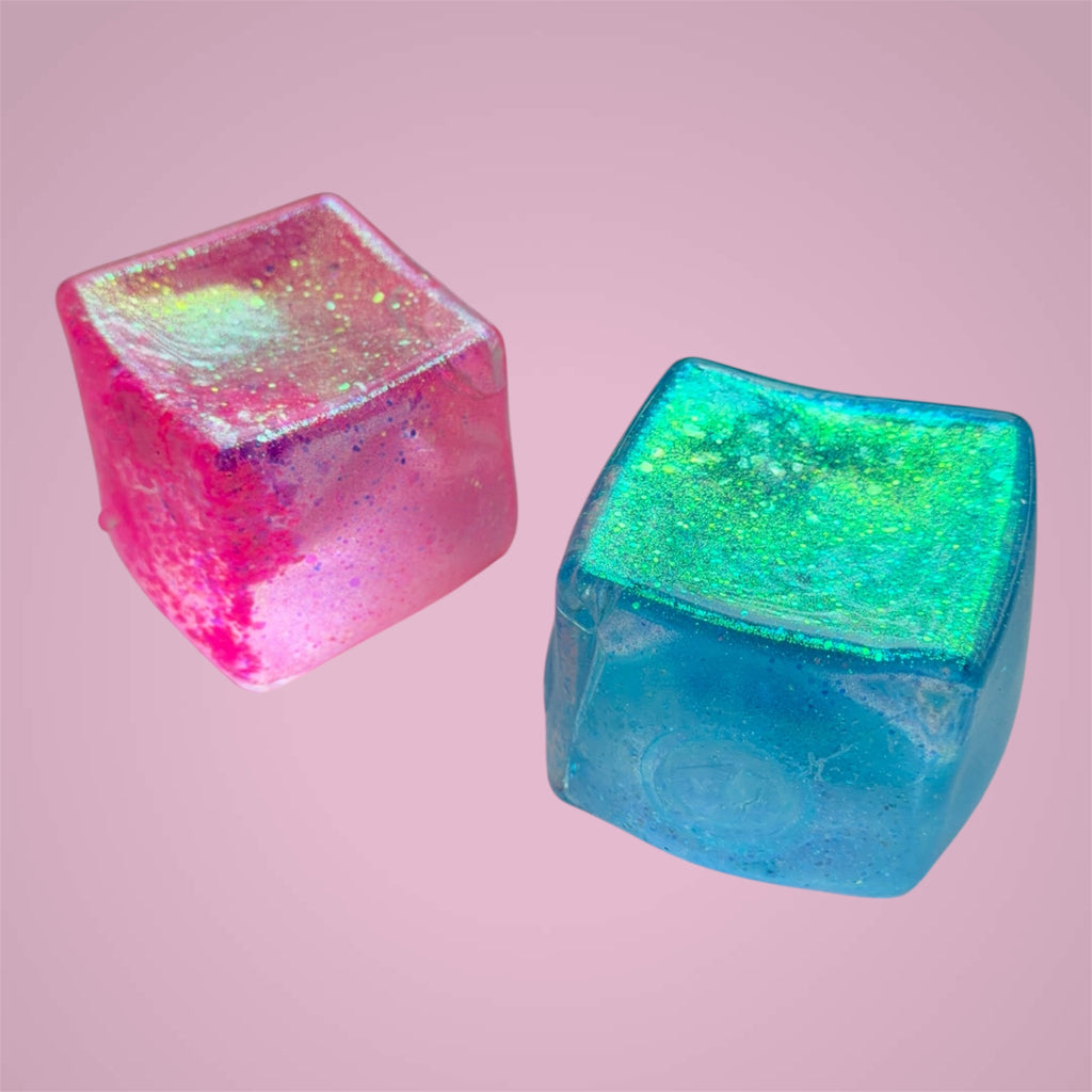 🧊✨ Jumbo Ice Cube Squishy